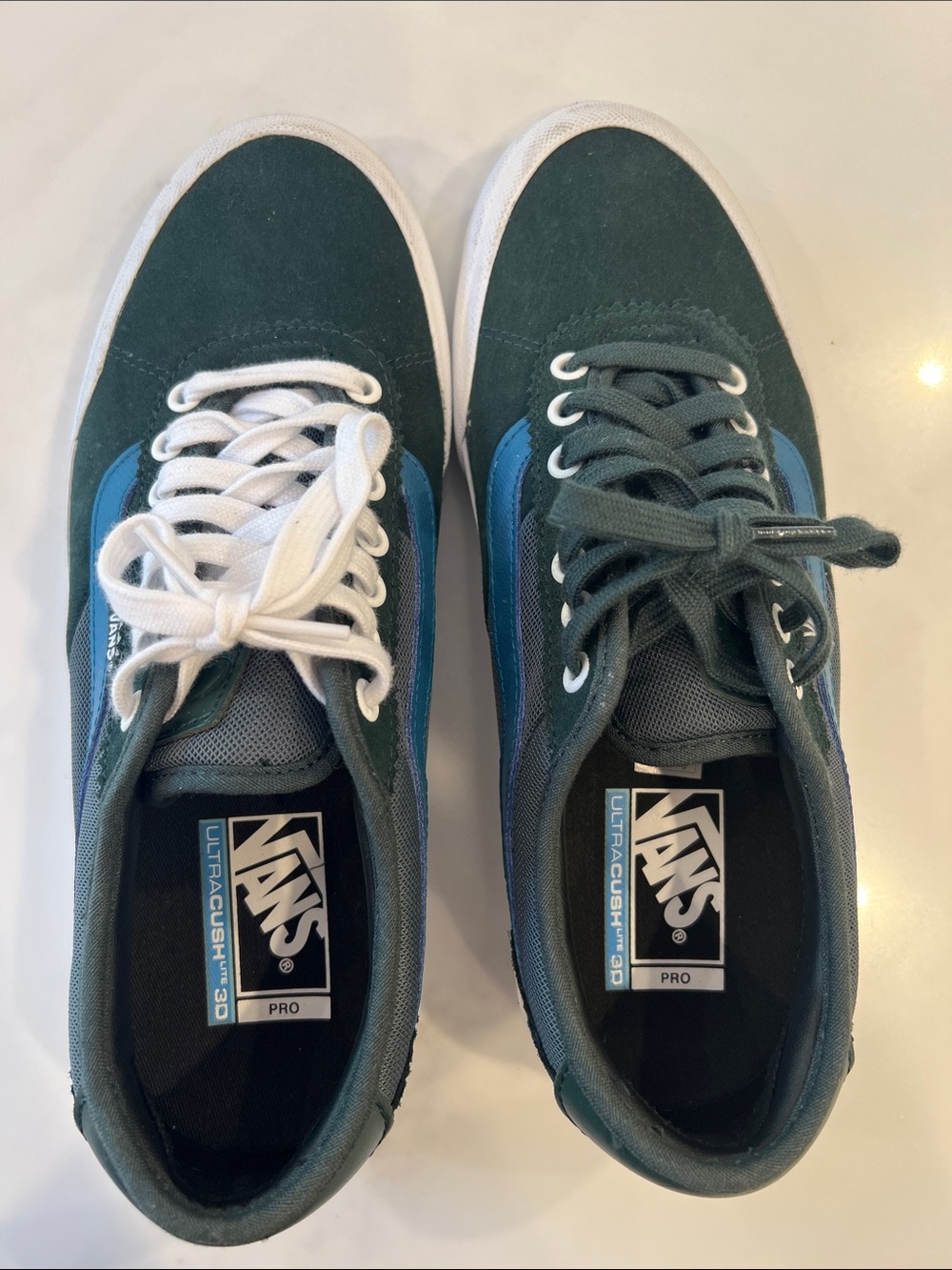 Vans Men's Low-Top Sneakers in Dark Green with White Accents
